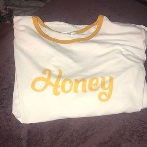 Long sleeve white “Honey” printed shirt, crop top.